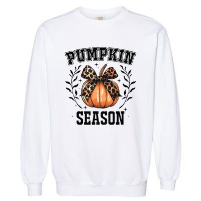 Cute Coquette Bows Pumpkin Season Happy Autumn Fall Leopard Garment-Dyed Sweatshirt