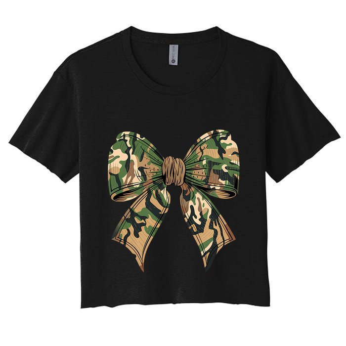 Camo Coquette Bow Hunting Camouflage Old Hunter Women's Crop Top Tee