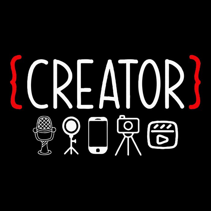 Content Creator Blogger Vlogger Influencer Creator 16 in Basic Backpack
