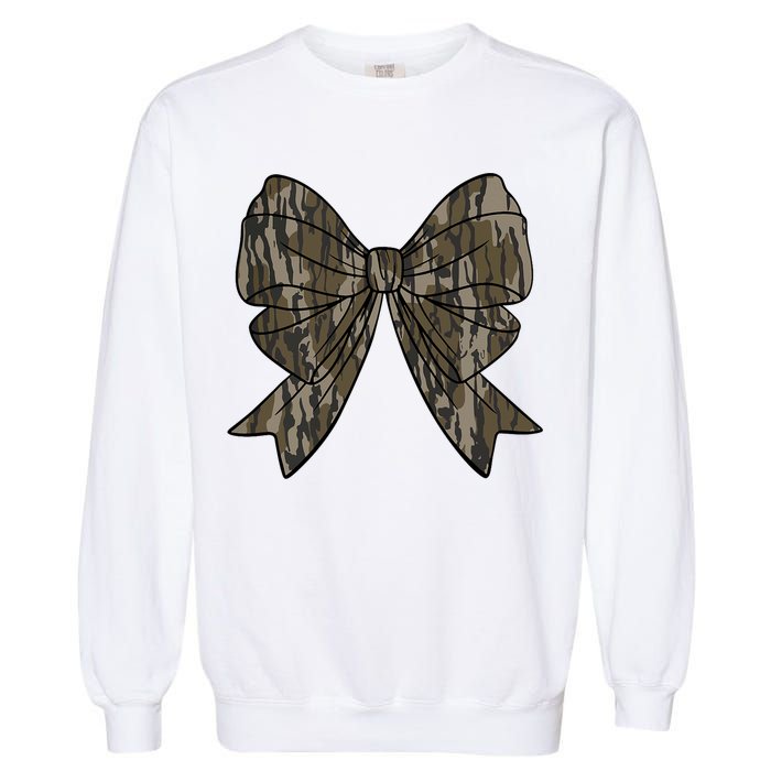 Camo Coquette Bow Duck Hunt Duck Hunting Garment-Dyed Sweatshirt