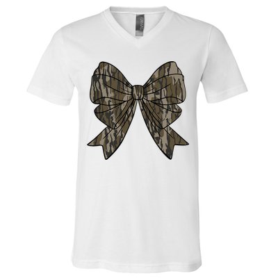 Camo Coquette Bow Duck Hunt Duck Hunting V-Neck T-Shirt