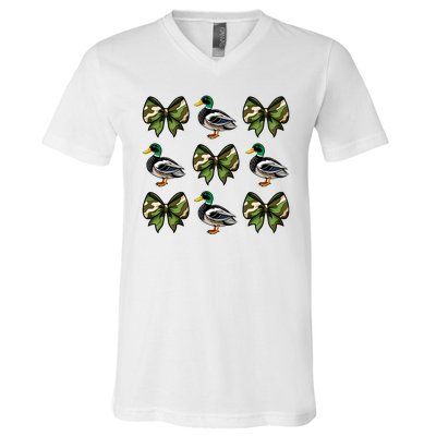 Camo Coquette Bow Duck Hunt Mallard Duck Hunting V-Neck T-Shirt