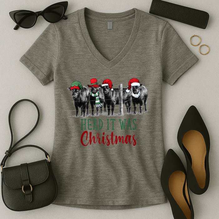 Cute Christmas Cows Herd It Was Christmas Funny Cow Shirt Women's V-Neck T-Shirt