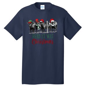 Cute Christmas Cows Herd It Was Christmas Funny Cow Shirt Tall T-Shirt