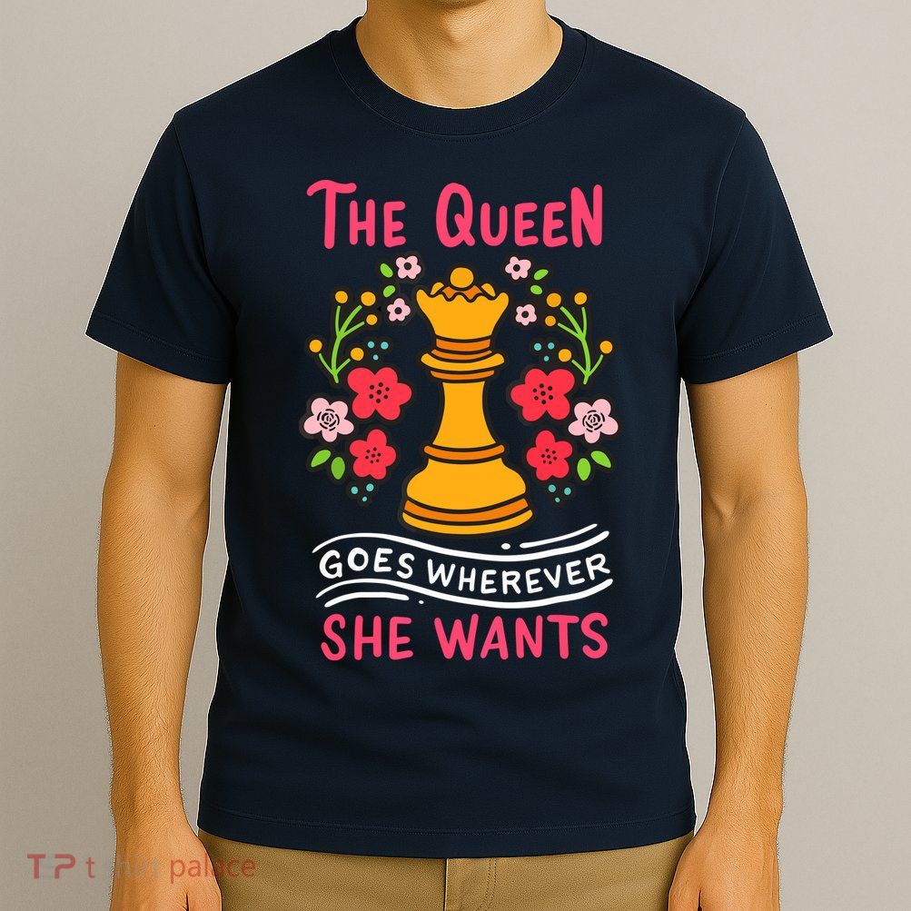 Chess Chessmen Chessboxing Queen Chess Player Gift T-Shirt