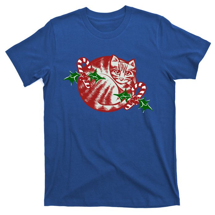 Candy Cane Curled Up Cat Christmas Kitty Gift T-Shirt