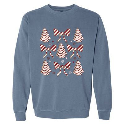 Cute Christmas Coquette Snack Cake Trees Garment-Dyed Sweatshirt