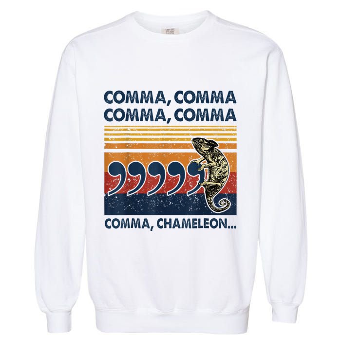 Comma Comma Chameleon Funny Grammar English Teacher Garment-Dyed Sweatshirt