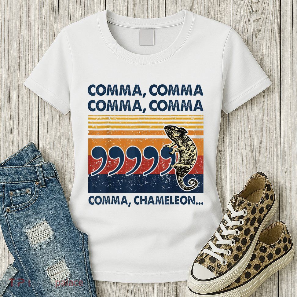 Comma Comma Chameleon Funny Grammar English Teacher Womens T-Shirt