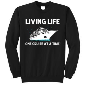 Cool Cruise Cruising Family Vacation Lovers Sweatshirt