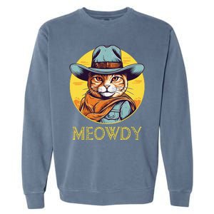 Cat Cowboy Cowgirl Women Halloween Meow Howdy Garment-Dyed Sweatshirt