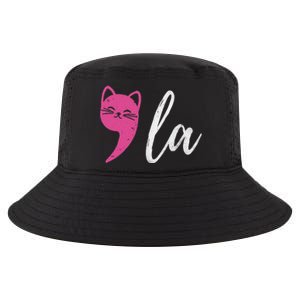 Cute Cat Comma La Kamala Harris For President 2024 Election Cool Comfort Performance Bucket Hat