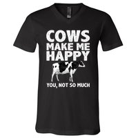 Cool Cow Design For Dairy Farmer Farming V-Neck T-Shirt