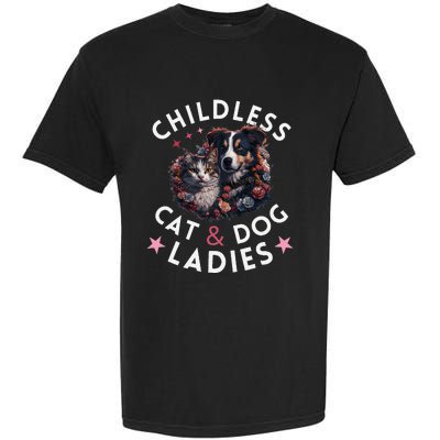 Childless Cat & Dog Ladies Voting For Kamala President 2024 Garment-Dyed Heavyweight T-Shirt