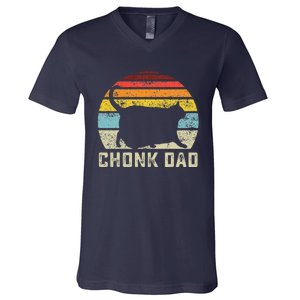 Chonk Cat Dad Scale Meme Funny Retro Style Daddy Cats Memes V-Neck T-Shirt