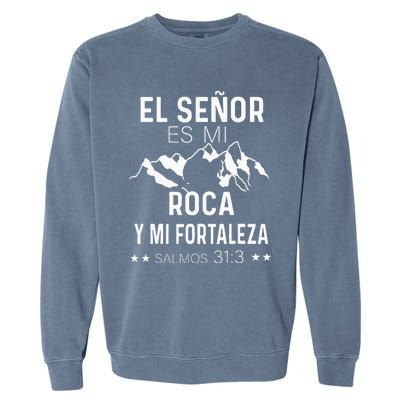 Camiseta Cristiana En Espanol Versiculo Spanish Christians Garment-Dyed Sweatshirt