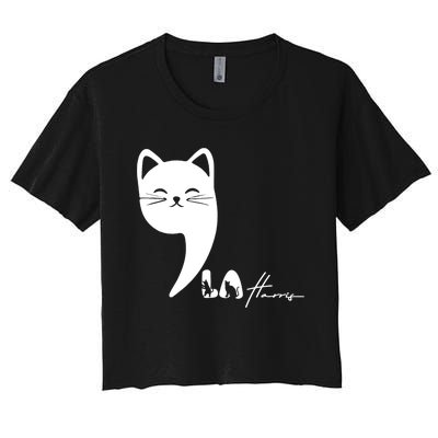 Cute Commala Funny Cat Comma La Women's Crop Top Tee