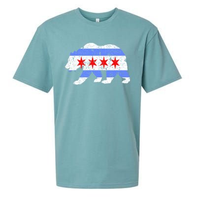 Chicago City Flag Distressed Bear Gift Sueded Cloud Jersey T-Shirt