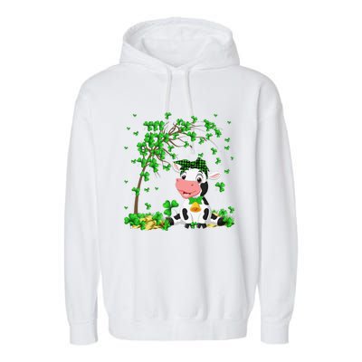 Cute Cow Holding Lucky Shamrock Leaf Farmer St Patrick's Day Garment-Dyed Fleece Hoodie