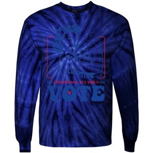 Childless Cat Ladies Vote Retro Election 2024 Usa Tie-Dye Long Sleeve Shirt