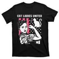 Childless Cat Lady For Cat Mom Women Cat Ladies Gift T-Shirt