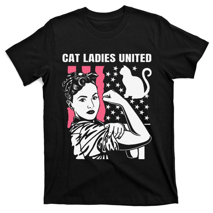 Childless Cat Lady For Cat Mom Women Cat Ladies Gift T-Shirt