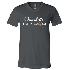 Cute Chocolate Lab Mom Gift For Lovers V-Neck T-Shirt