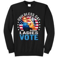 Childless Cat Ladies Vote Funny Vintage Rosie The Riveter Sweatshirt