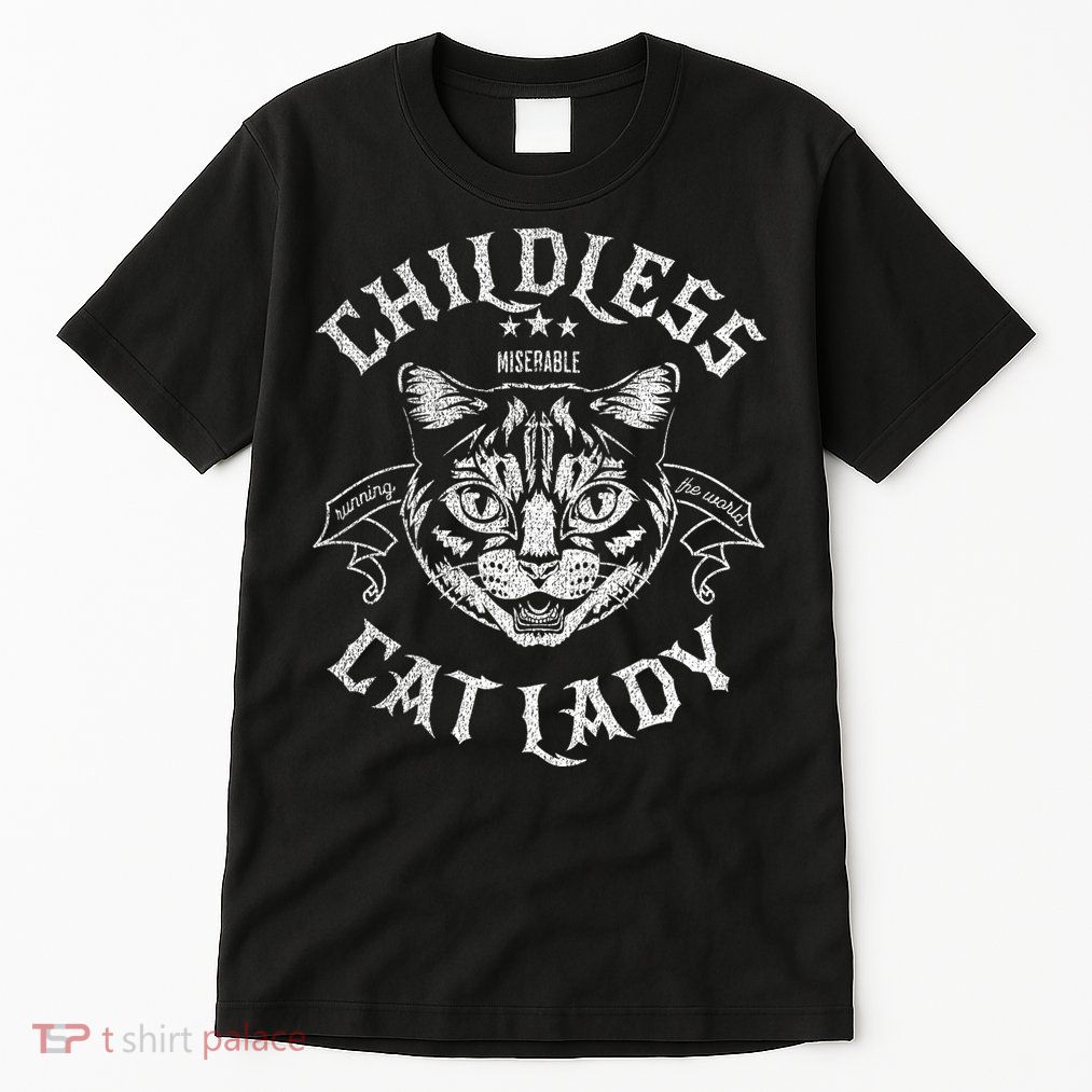 Childless Cat Lady Feminist Voting Ladies Is Voting Kamala Tall T-Shirt