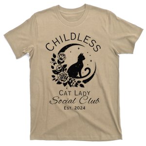 Childless Cat Lady Social Club Meme Cat Kamala Harris 2024 Gift T-Shirt