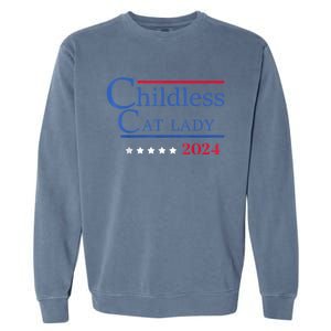 Childless Cat Lady 2024 Ladies Is Voting Kamala Garment-Dyed Sweatshirt