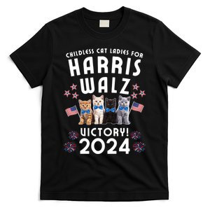 Childless Cat Ladies Fot Harris Walz Victory 2024 T-Shirt