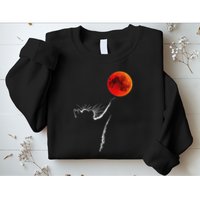 Curious Cat Meets The Blood Moon Lunar Eclipse 14 March 2025 Sweatshirt