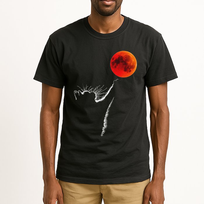 Curious Cat Meets The Blood Moon Lunar Eclipse 14 March 2025 Tall T-Shirt