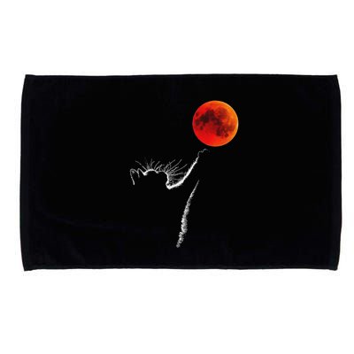 Curious Cat Meets The Blood Moon Lunar Eclipse 14 March 2025 Microfiber Hand Towel