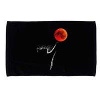 Curious Cat Meets The Blood Moon Lunar Eclipse 14 March 2025 Microfiber Hand Towel