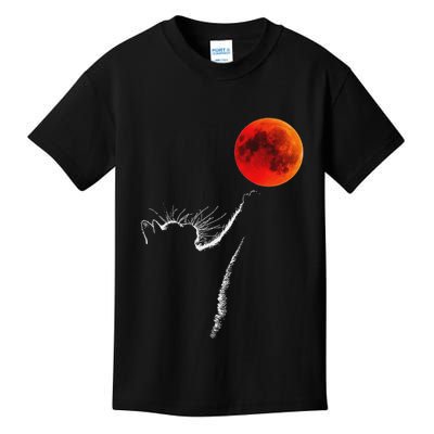 Curious Cat Meets The Blood Moon Lunar Eclipse 14 March 2025 Kids T-Shirt