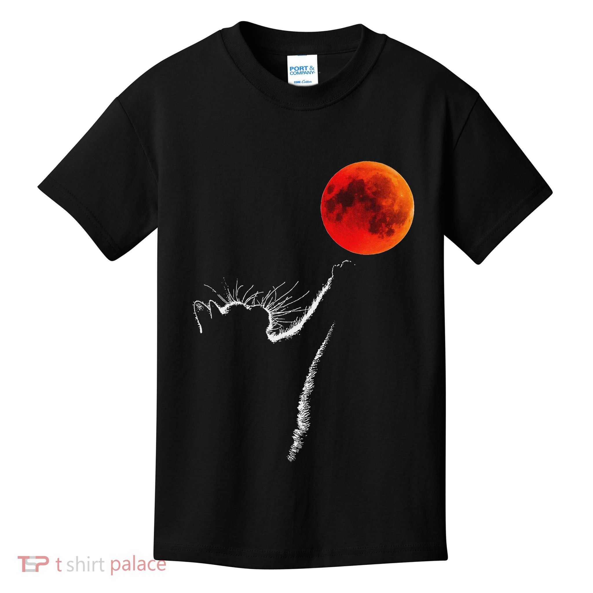 Curious Cat Meets The Blood Moon Lunar Eclipse 14 March 2025 Kids T-Shirt
