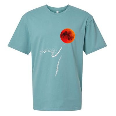 Curious Cat Meets The Blood Moon Lunar Eclipse 14 March 2025 Sueded Cloud Jersey T-Shirt