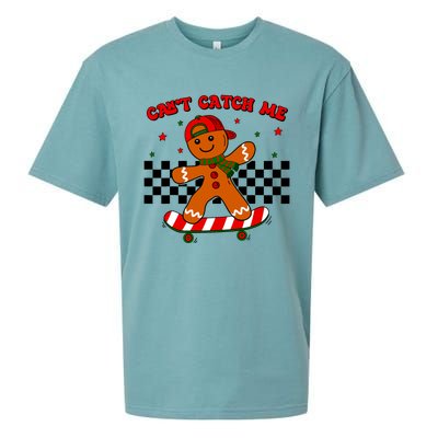 CanT Catch Me Merry Christmas Boy Skateboarding Gingerbread Sueded Cloud Jersey T-Shirt