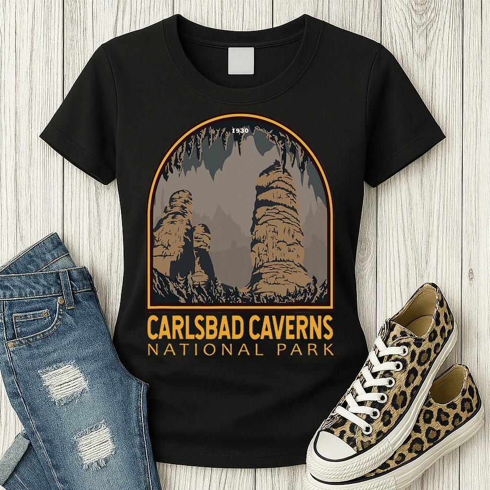 Carlsbad Caverns National Park Vintage Emblem Womens T-Shirt