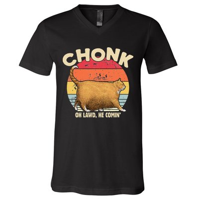 Chonk Cat Oh Lawd He Comin Funny Cat Meme Vintage Style V-Neck T-Shirt