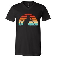 Clarinet Cat Player Retro Clarinetist Music Lover V-Neck T-Shirt