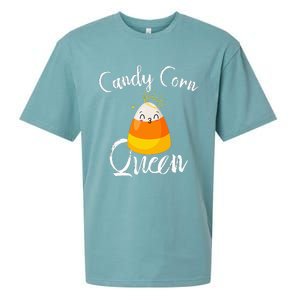 Candy Corn Queen Kawaii Candy Corn Halloween Sueded Cloud Jersey T-Shirt