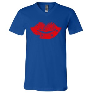 Cute Cloudy Red Lips Gift Hearts Distressed Valentine's Day Gift V-Neck T-Shirt