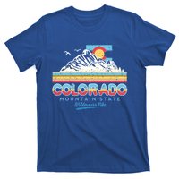 Classic Colorado Retro Colorful 80s Design Funny Gift T-Shirt