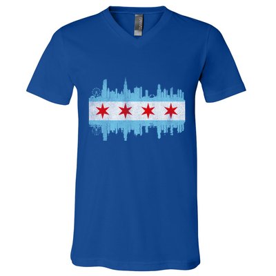 Chicago City Skyline Flag Vintage Chicago City Distressed Cool Gift V-Neck T-Shirt