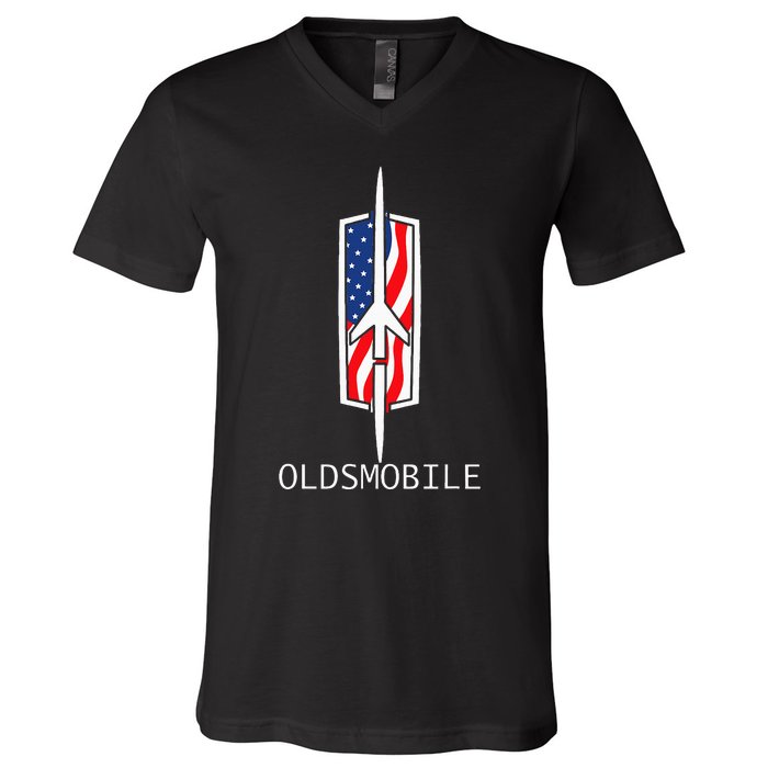 Classic Car Show Vintage Oldsmobile Rocket V-Neck T-Shirt