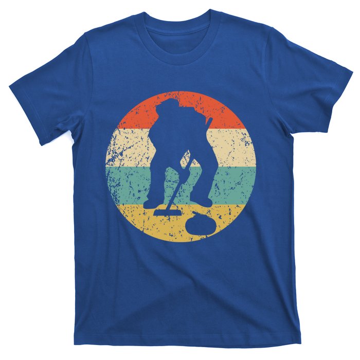 Curling Curler Silhouette Retro Sports Gift T-Shirt