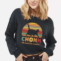 Chonk Cat Scale Meme Retro Oh Lawd He Comin Memes Cropped Pullover Crew